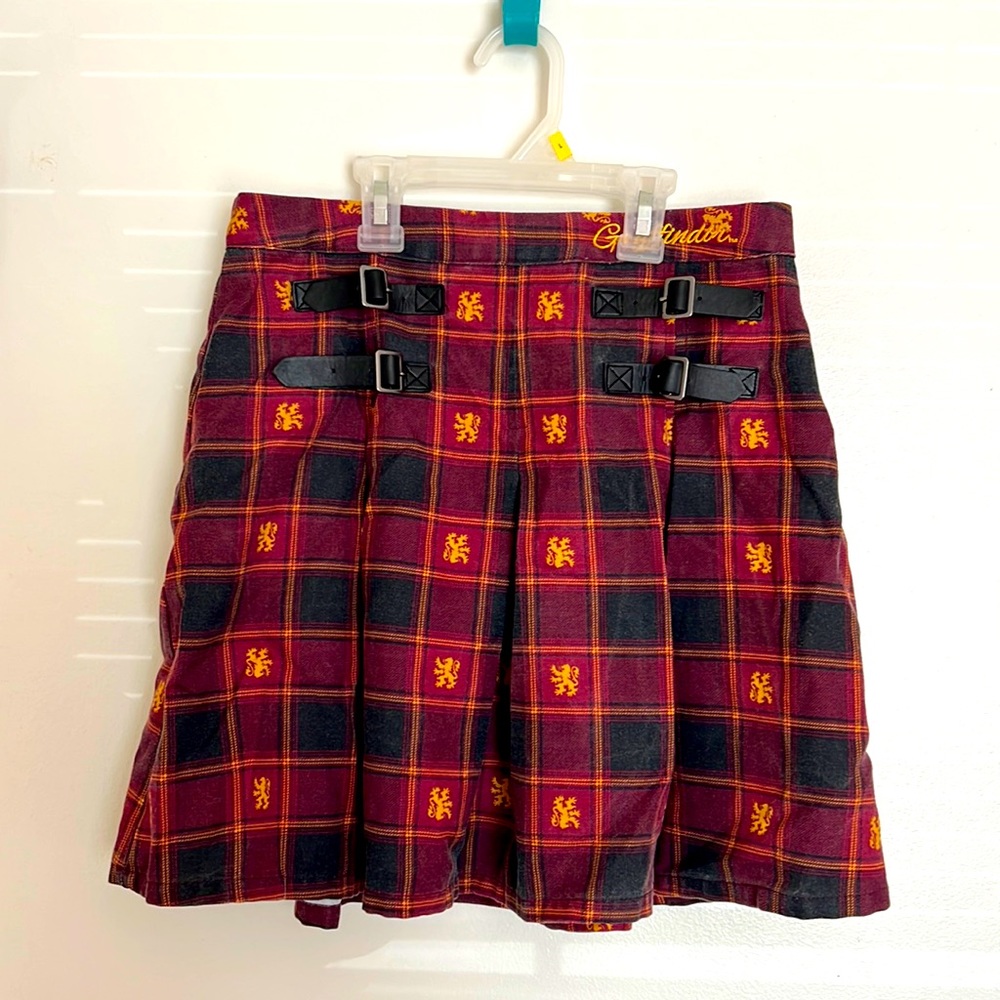 Harry Potter Wizarding World Gryffindor skirt